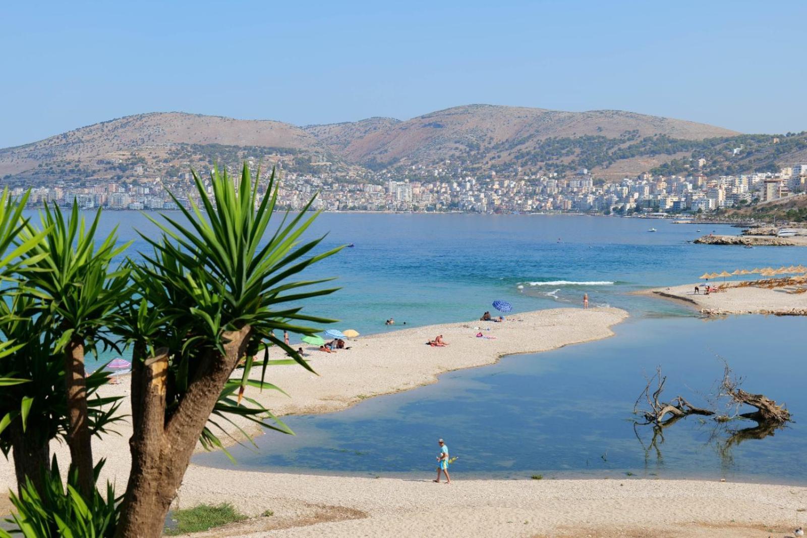 Apartment Coral Paradise In The First Line Of The Sea Sarande